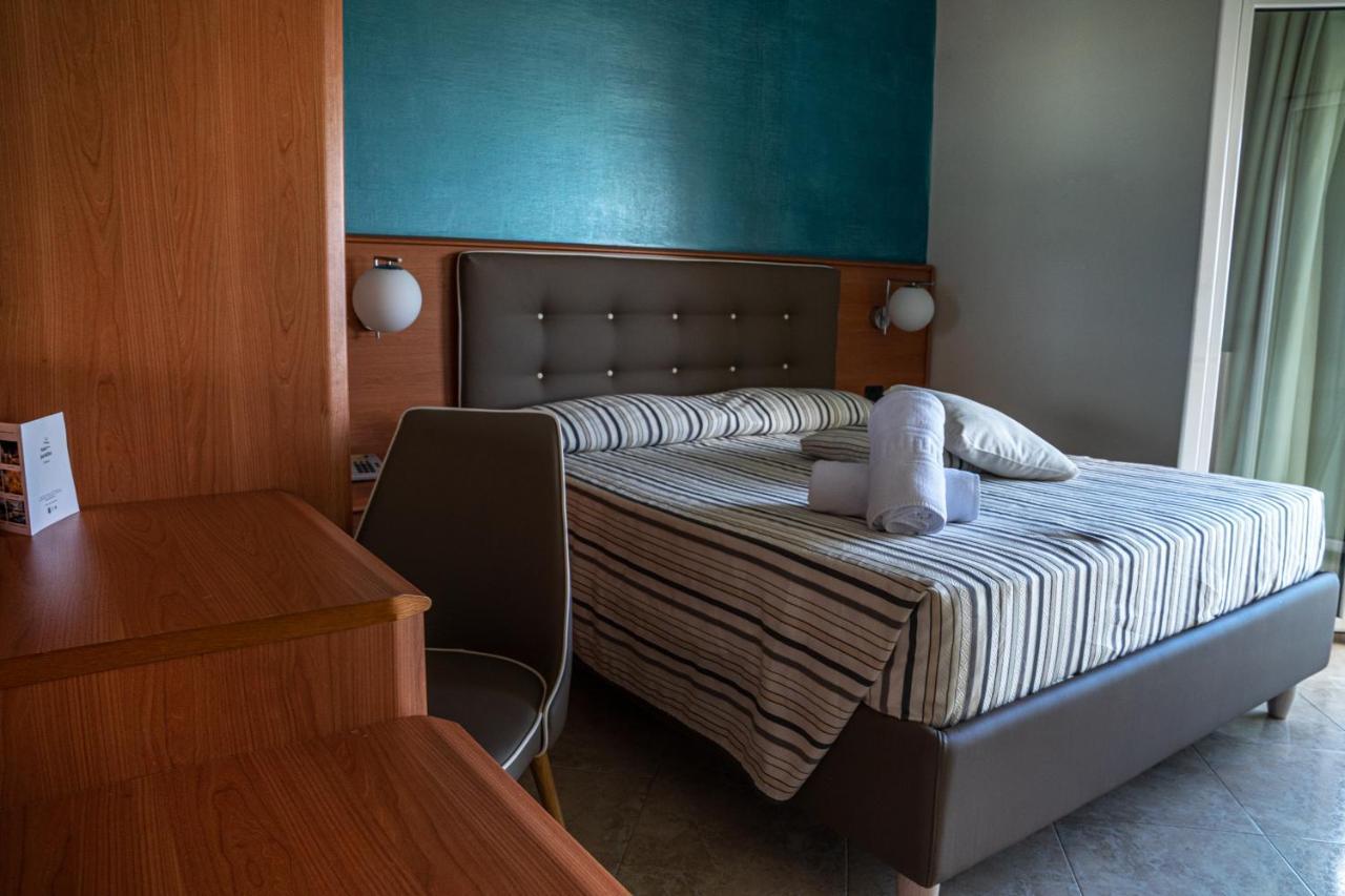 Hotel Paradiso Гротамаре Екстериор снимка