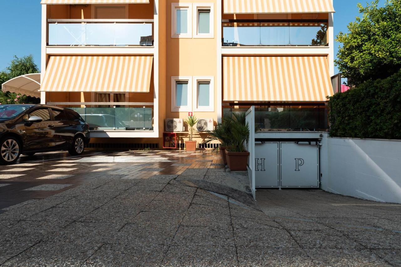 Hotel Paradiso Гротамаре Екстериор снимка