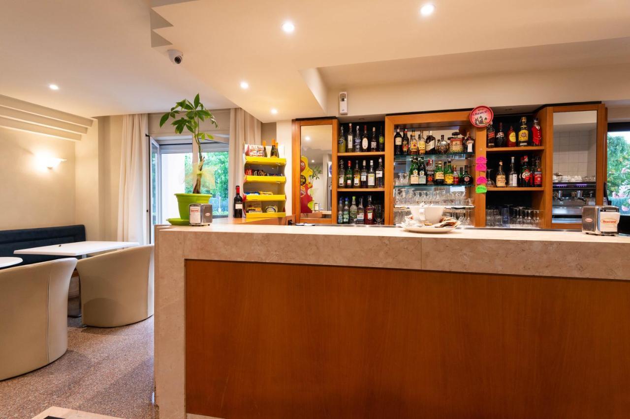 Hotel Paradiso Гротамаре Екстериор снимка