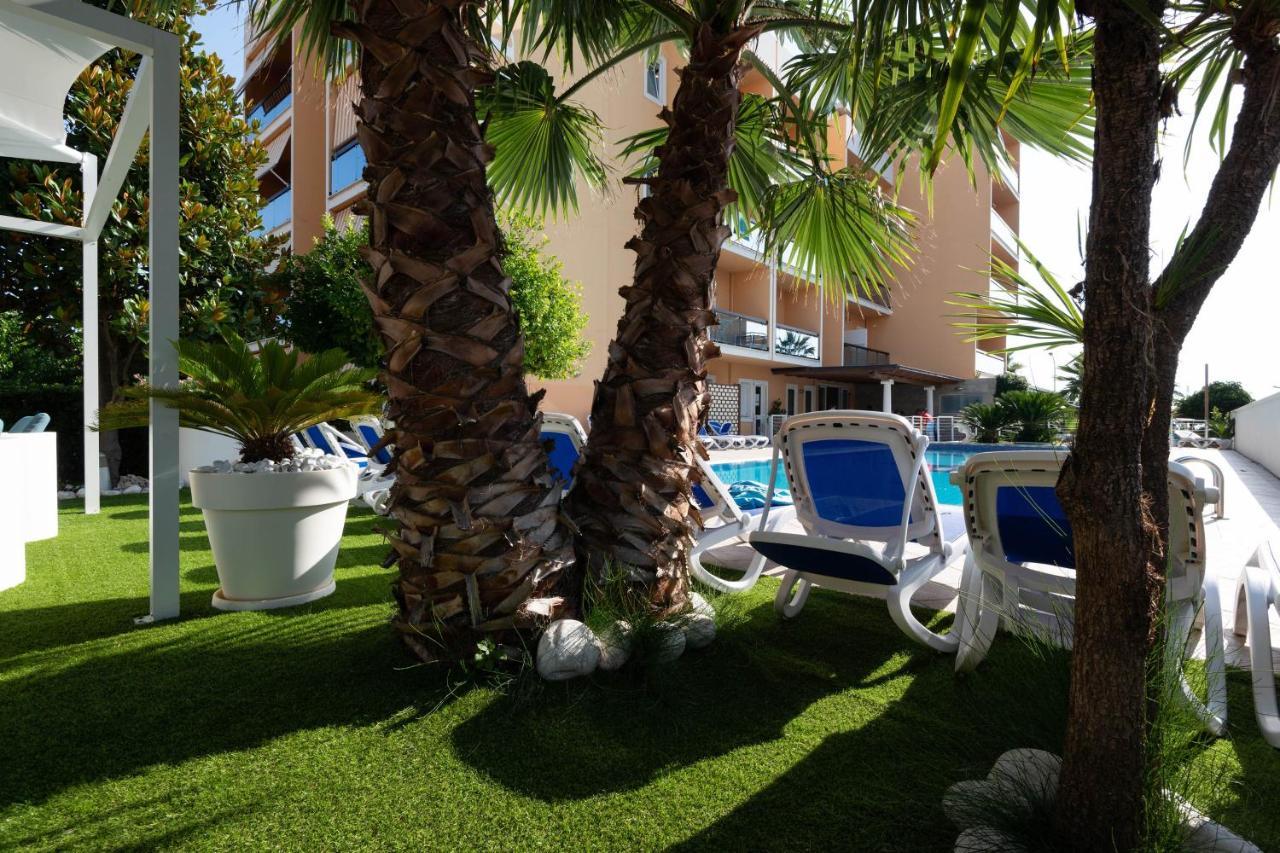 Hotel Paradiso Гротамаре Екстериор снимка